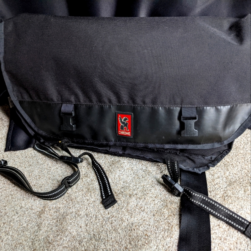 Chrome Industries Citizen Messenger Bag